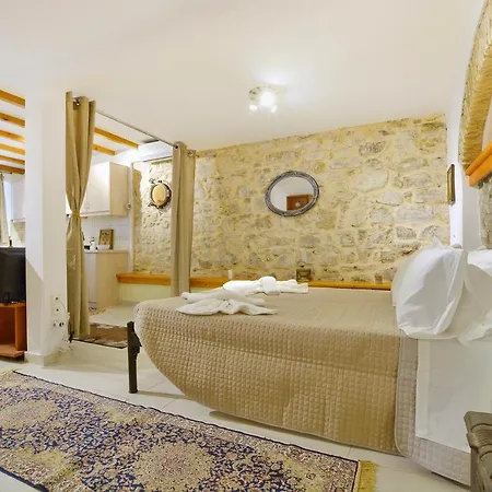 In Corfu Town Apartment *