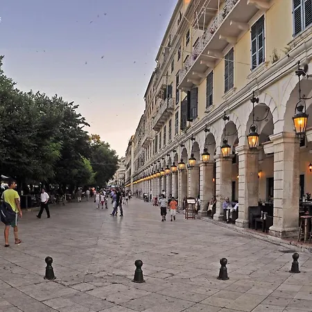 In Corfu Town Apartament *